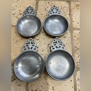 Set of four vintage STEDE Porringer bowls. Bowls are pewter. Measures 2.25” diam